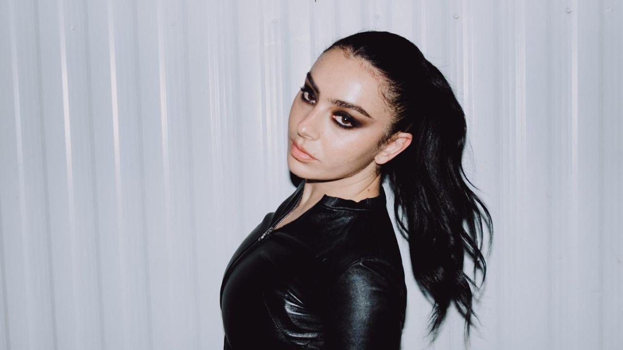 charli