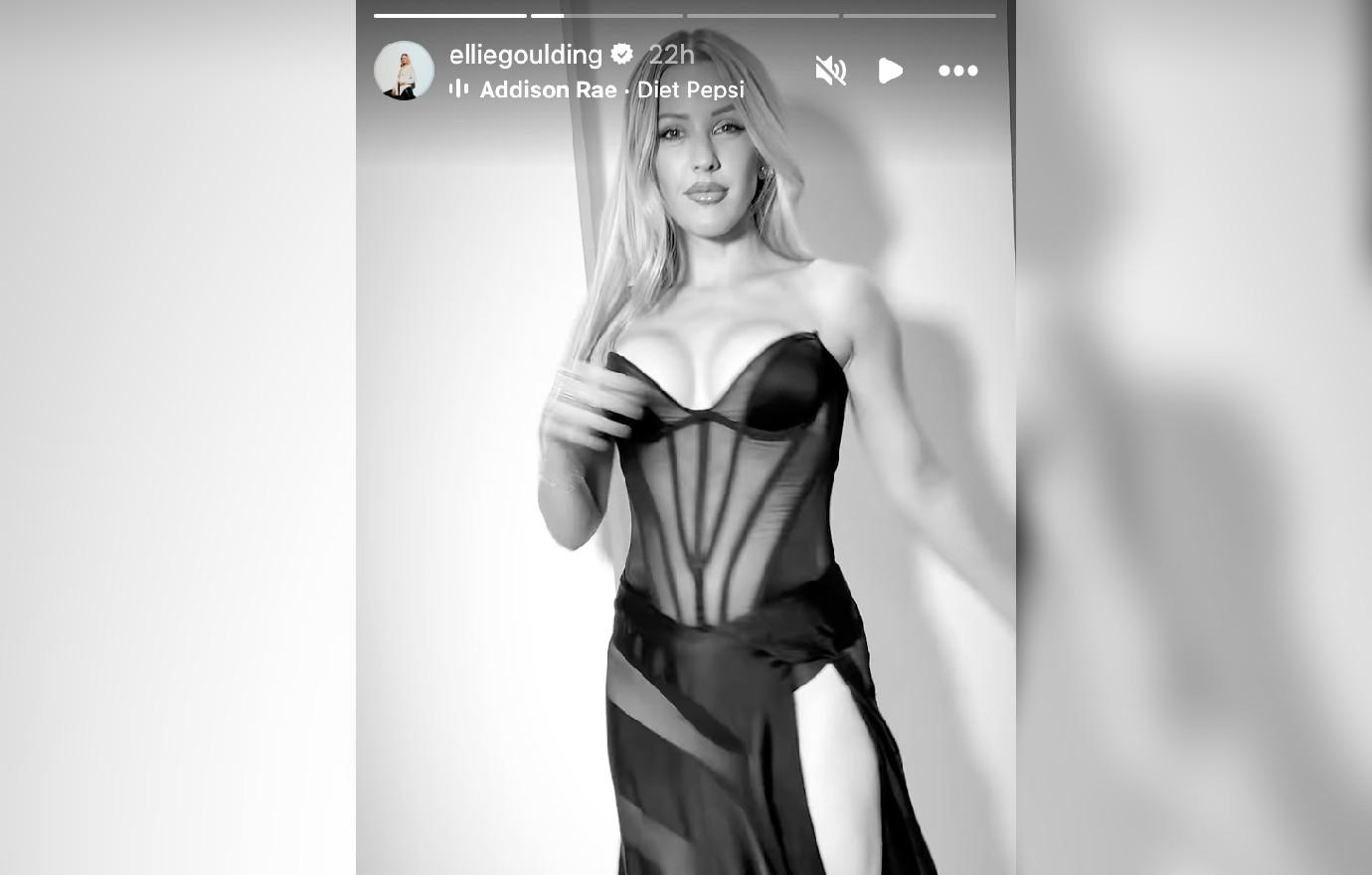 single ellie goulding shows curves gown split caspar jopling photos