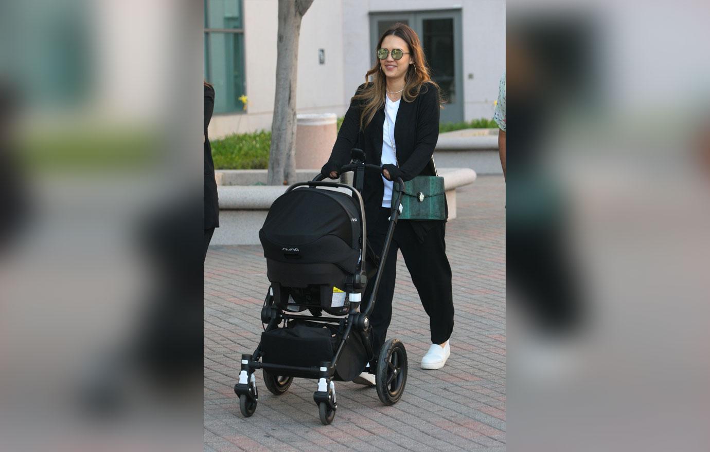 Jessica alba mommy duties