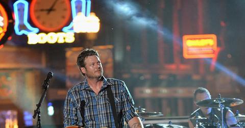 Cmt awards blake shelton