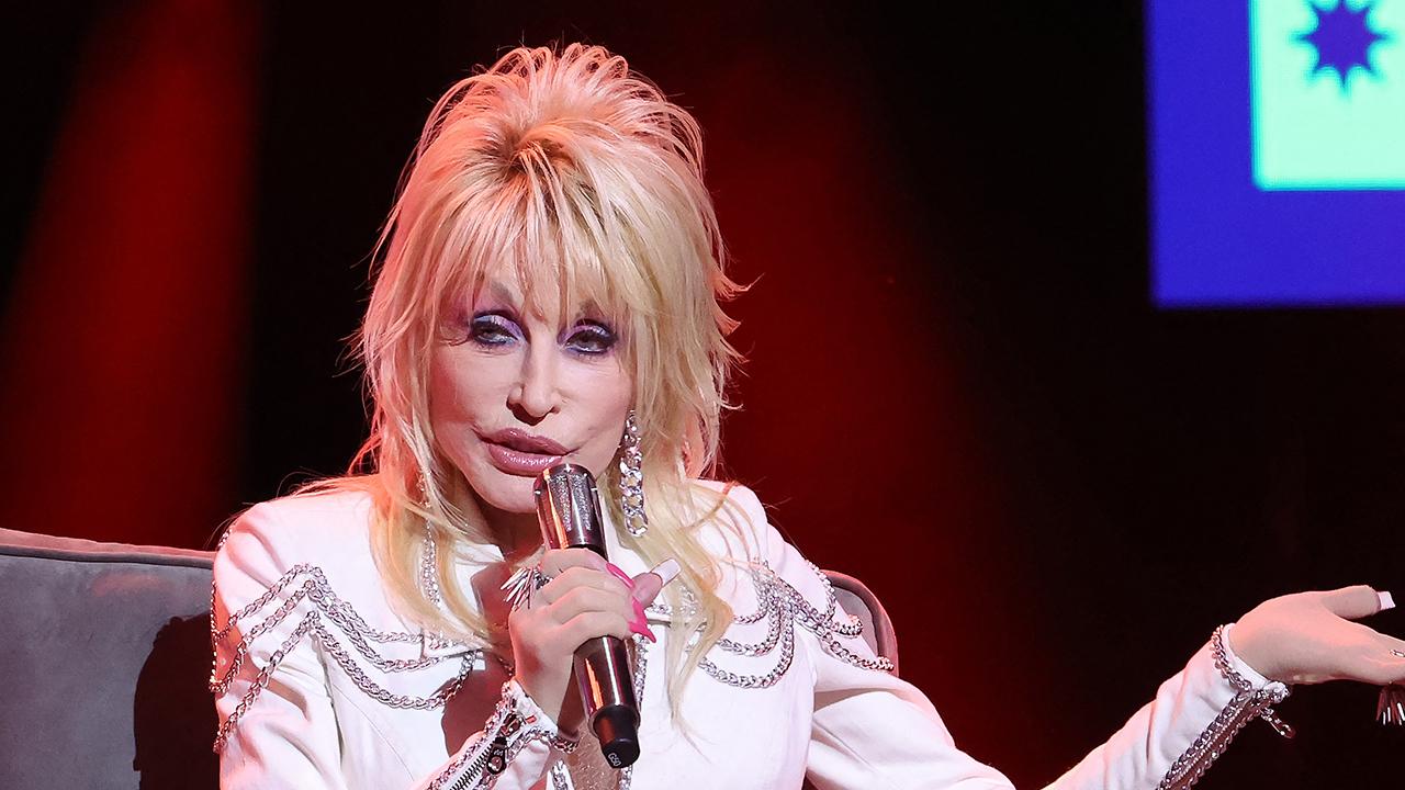 Dolly Parton