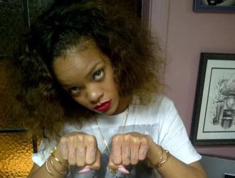 Rihanna thug life tattoo jan25nea.jpg