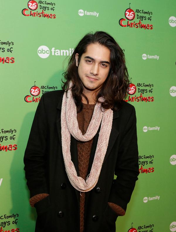 AVAN JOGIA