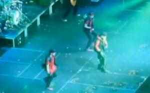 2011__05__Justin_Bieber_Egged_May2newsnea 300×186.jpg