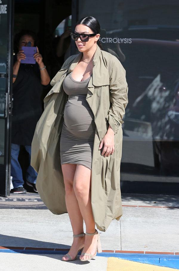 kim kardashian fat early labor