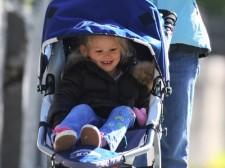 2009__10__violet1horiz 225×168.jpg