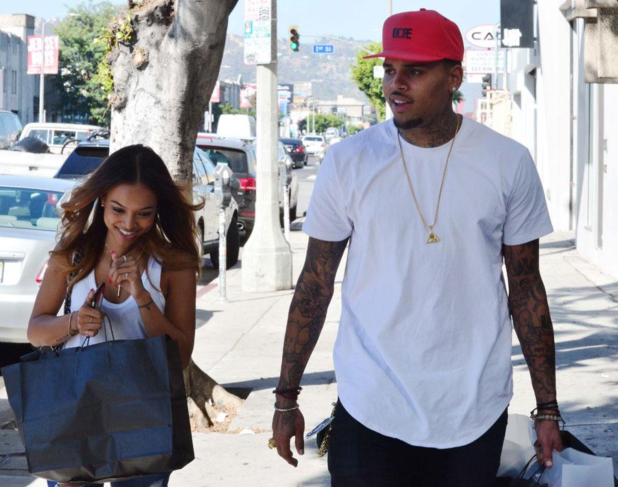 Chris Brown Karrueche tran cuddle splash