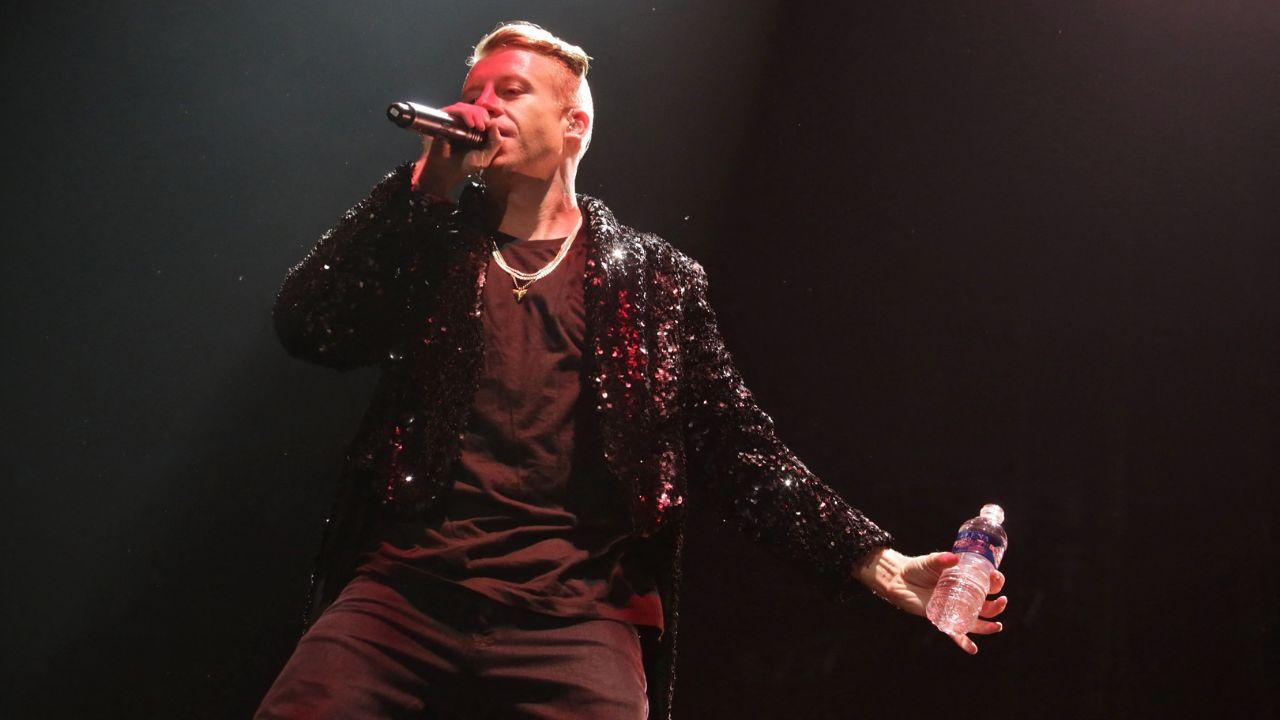 image of Macklemore got kicked off Ed Sheeran's tour.