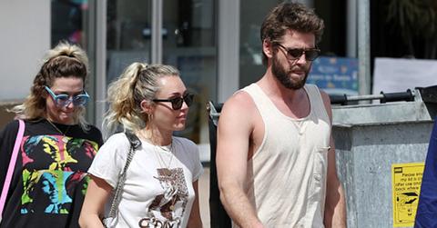 Miley cyrus liam hemsworth crib shopping