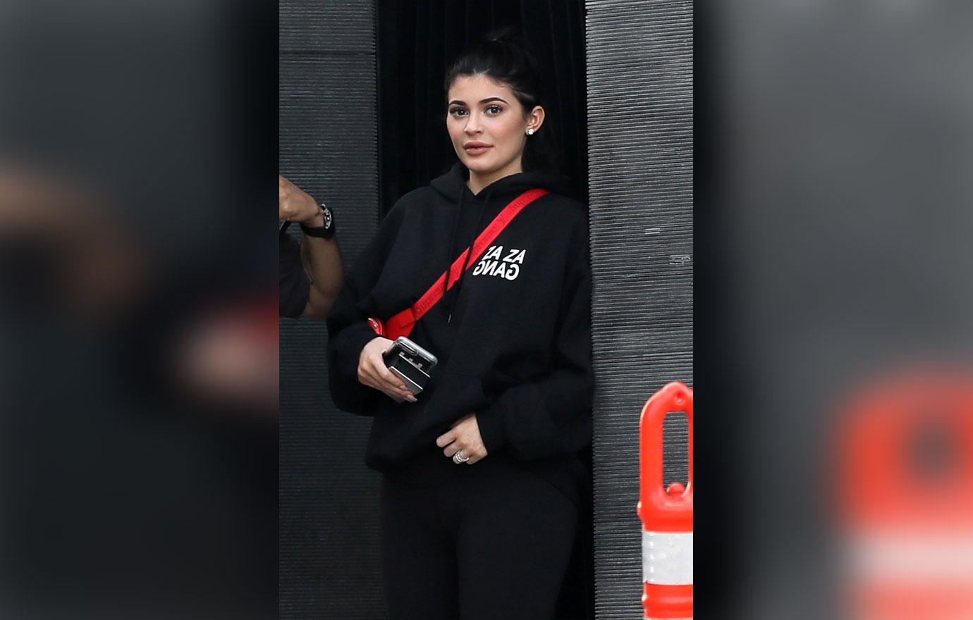 *EXCLUSIVE* Kylie Jenner gets an eyeful from an admiring fan.