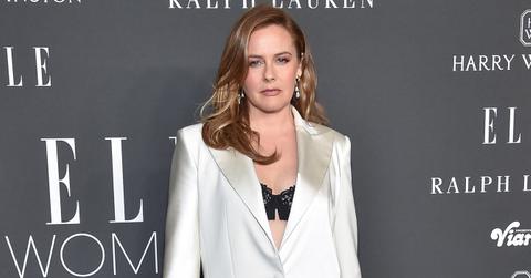 Photo of Alicia Silverstone.