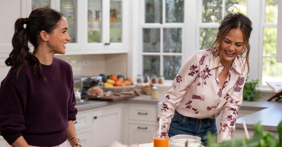 Photo of Meghan Markle and Chrissy Teigen