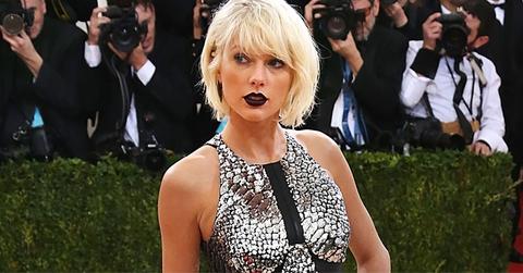 taylor swift kissing mystery man hamptons party nelly