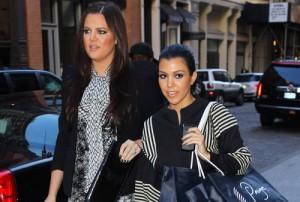 2010__11__46959PCN_Kardashian09a 300×202.jpg