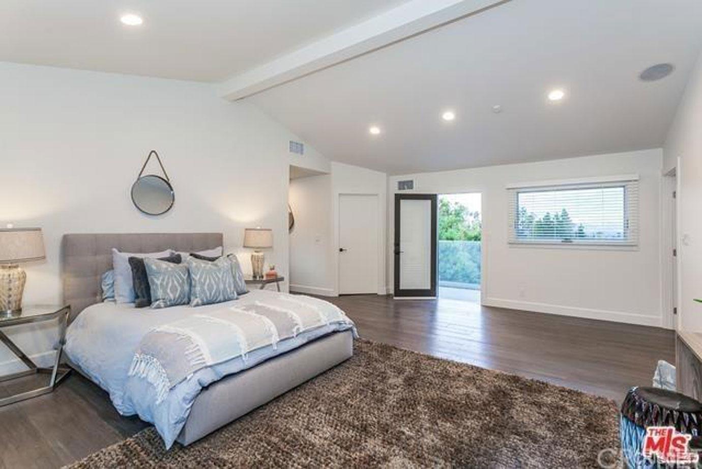 Khalid Lists Encino California Home