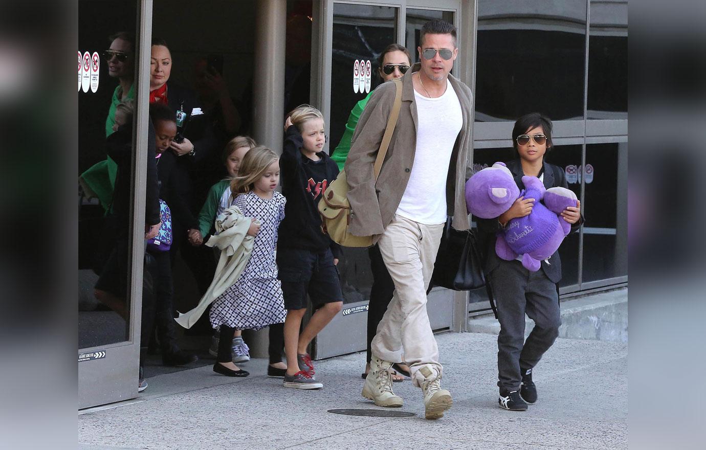 Angelina Jolie, Brad Pitt & Kids