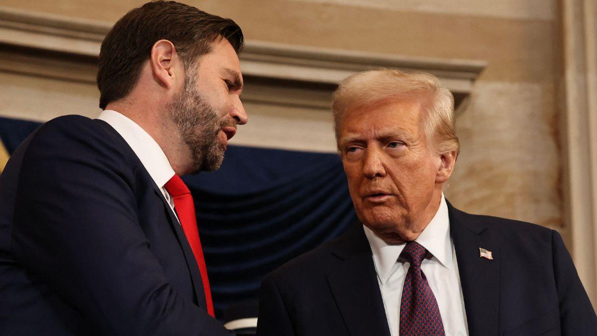 Photo of J.D. Vance and Donald Trump.