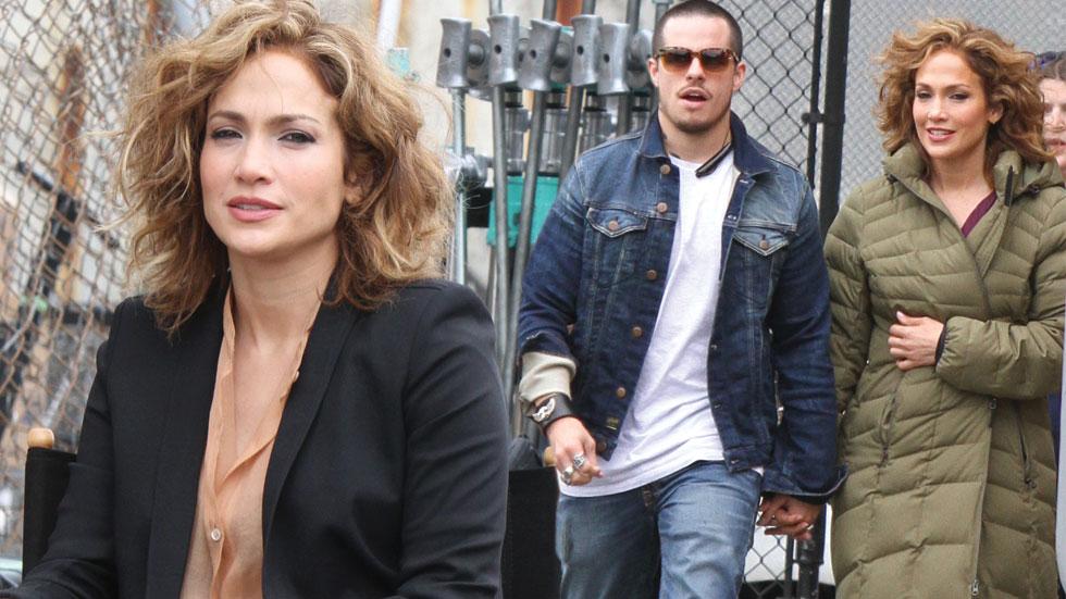 Jennifer lopez casper smart holding hands 10