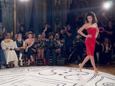 kendall jenner paris fashion week runway walk hate