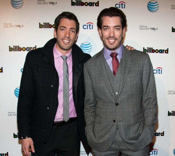 How Much Plaid Do The Property Brothers Really Wear?