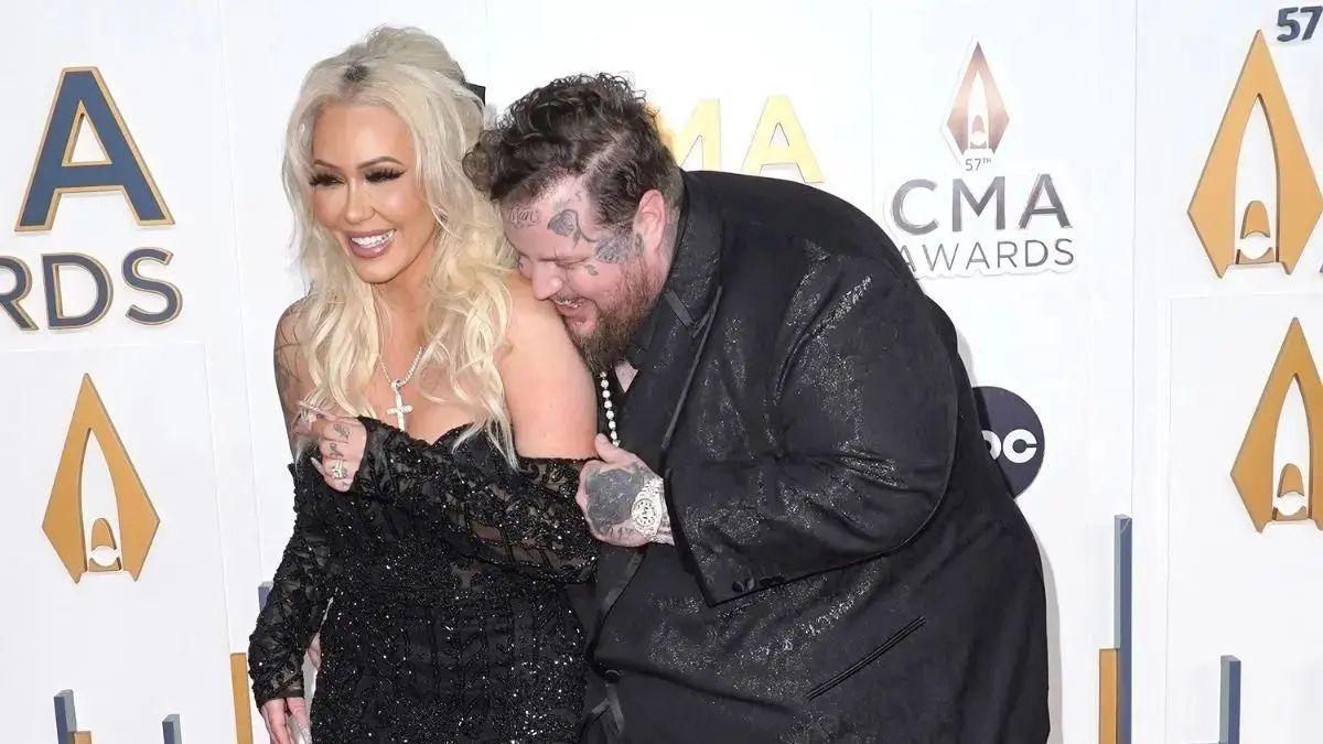 Jelly Roll and Bunnie Xo renewed their vows in 2023.