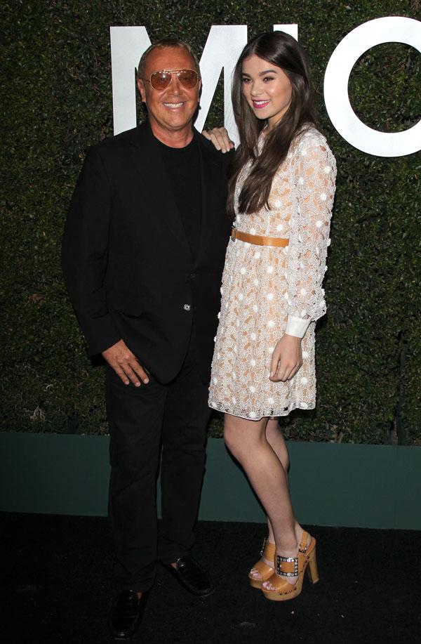 Hailee steinfeld michael kors