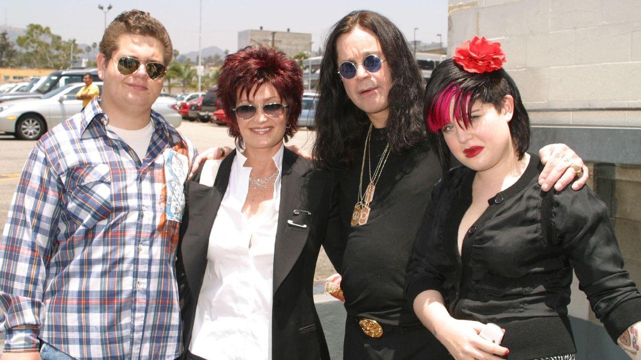 Photo of The Osbourne family pictured in 2004.