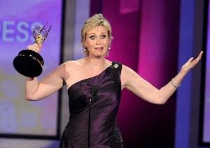 2010__08__Jane_Lynch_Emmys_Aug29_00 300×212.jpg