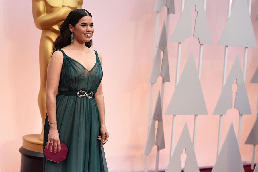 America ferrara 2015 oscars arrivals 03