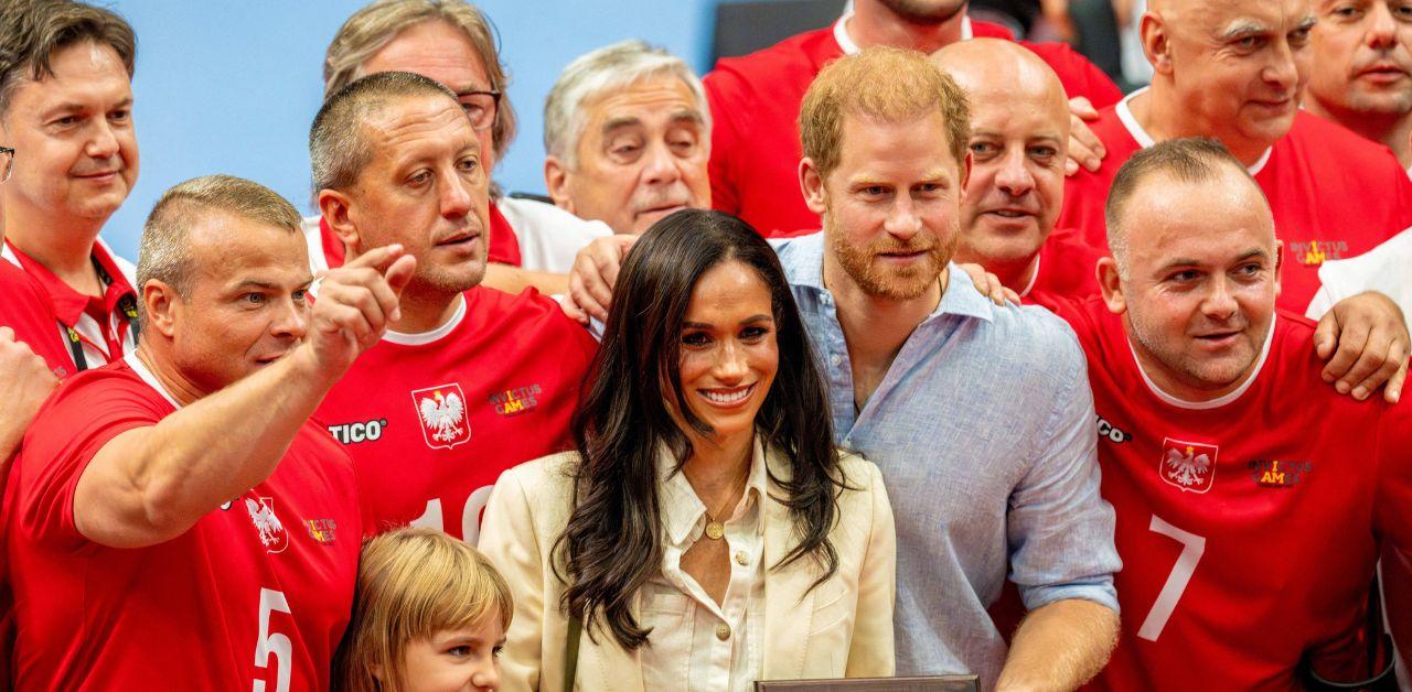 prince harry christmas call king charles feels orchestrated