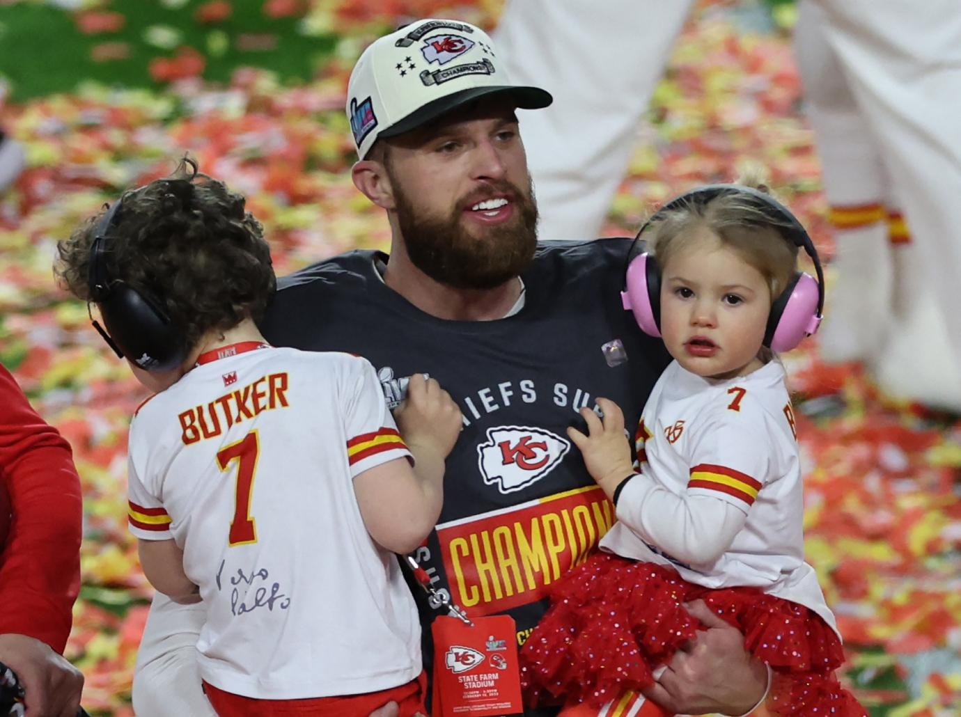 kansas city chiefs harrison butker nfl responds commencement speech