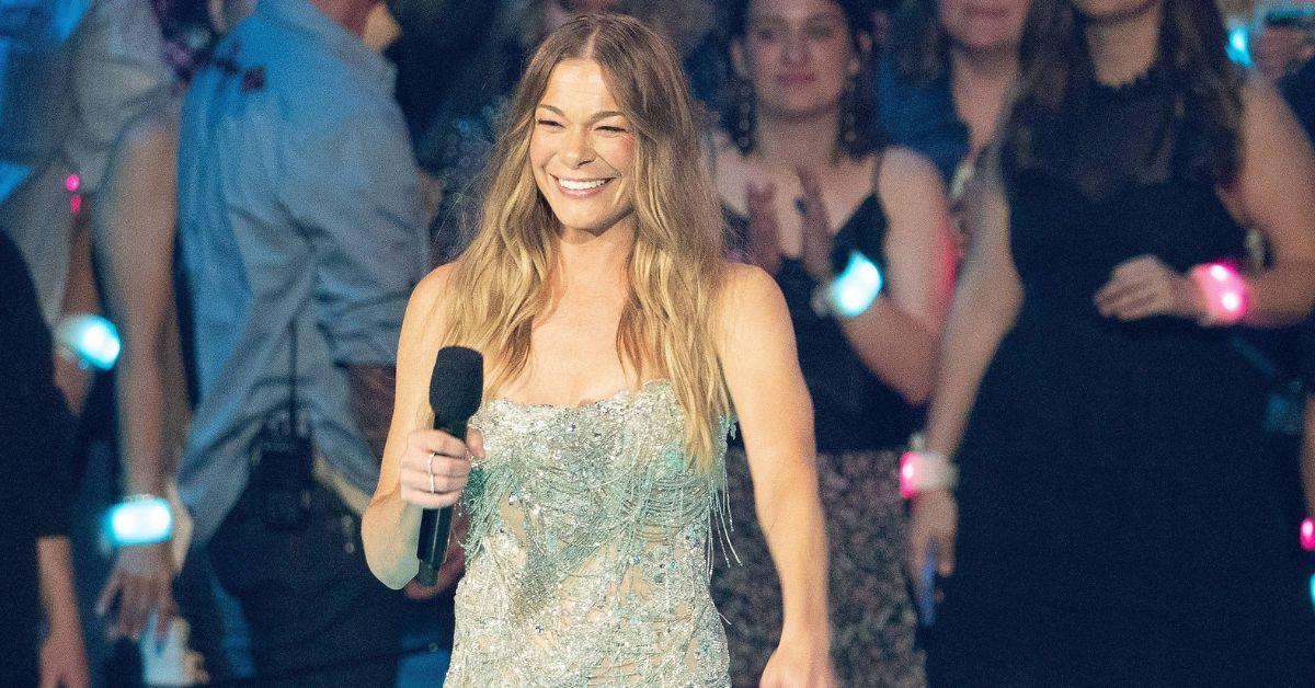 Image of Fans had mixed opinions of LeAnn Rimes' jaw release video.