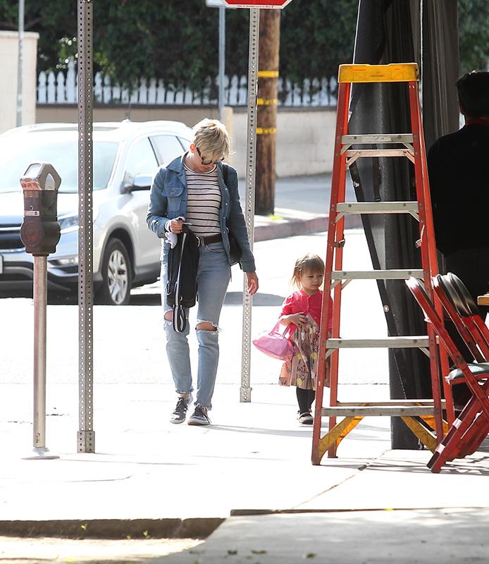 EXCLUSIVE: Scarlett Johansson Spotted As She Has lunch with daughter Rose Dauriac