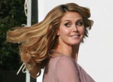 2009__12__fp_4138115_klum_heidi_vpa_120309 225×163.jpg