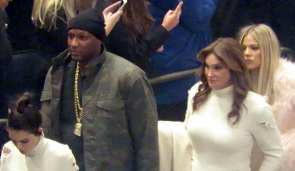 Lamar odom fired kardashians 09