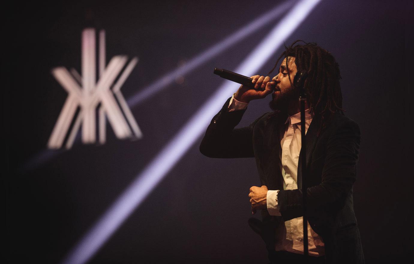 GRAMMY Nominated Artist J. Cole Performs on New Year&#8217;s Eve at Hakkasan Nightclub Inside MGM Grand Hotel &#038; Casino_ Photo Credit Wolf Productions