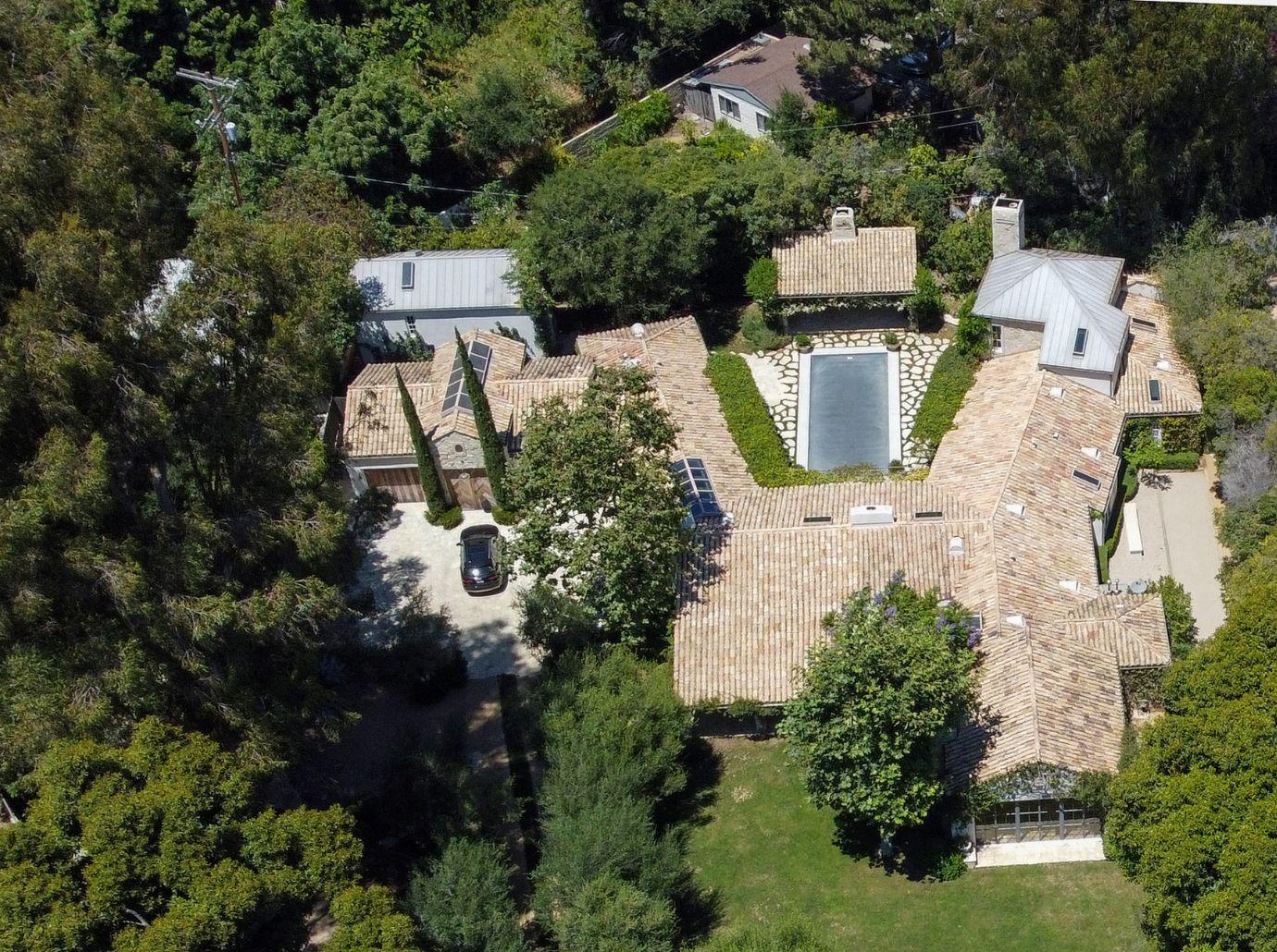 Photo of Ben Affleck's home.