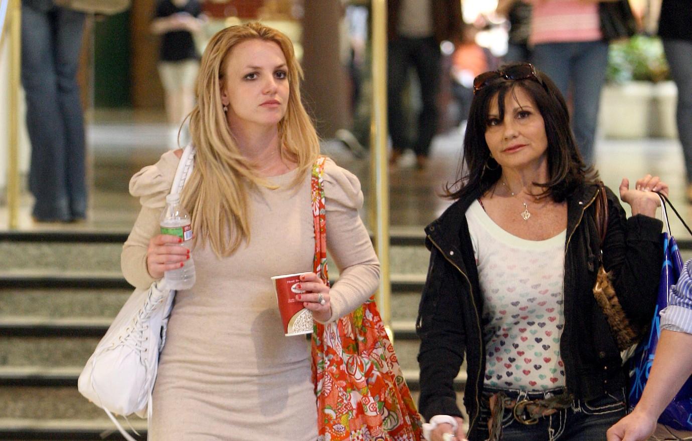 britney spears mom lynne happy family reconciliation