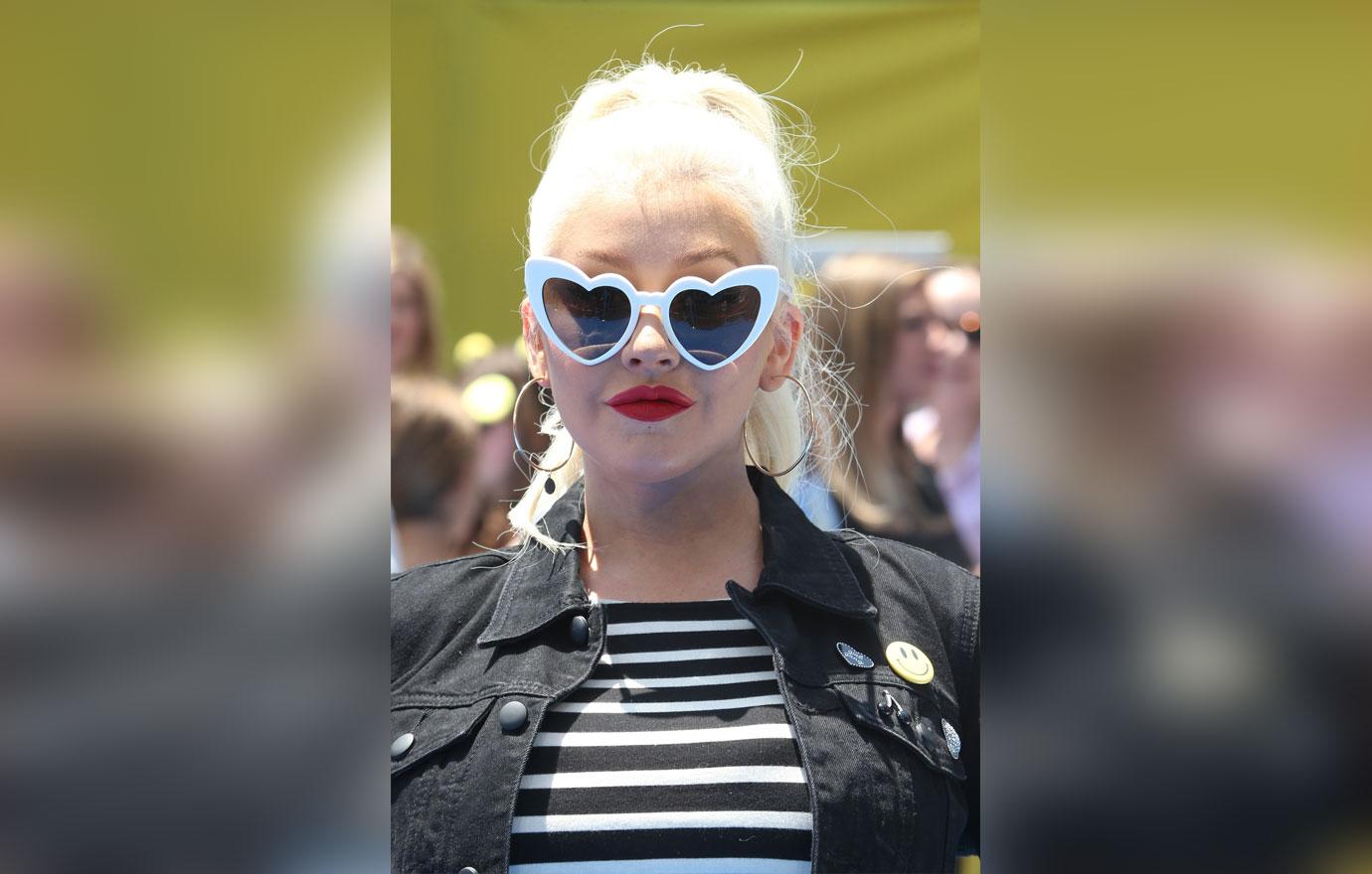 Christina Aguilera blows a kiss at the &#8216;Emoji&#8217; premiere