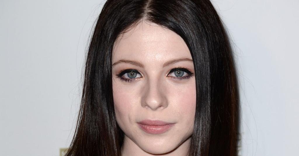 Michelle Trachtenberg Had A Liver Transplant Prior to Passing Away