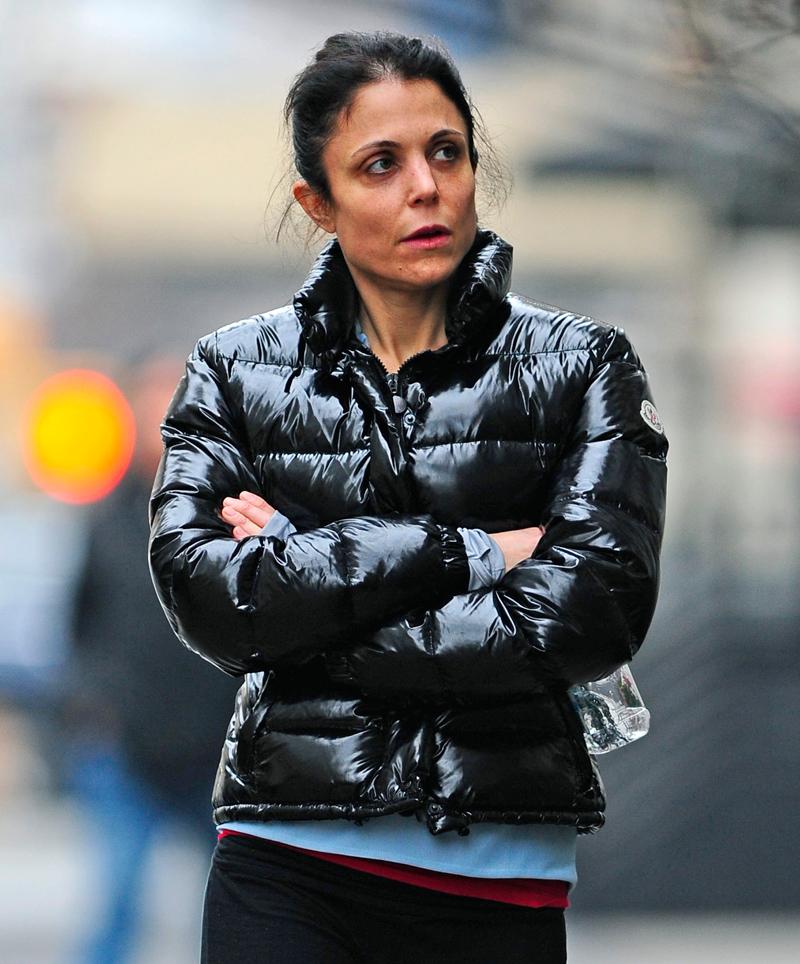 Bethenny Frankel walks around without sunglasses in New York City