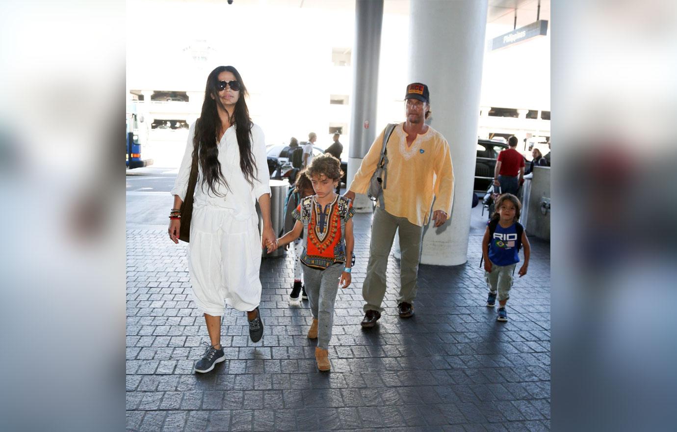 Matthew McConaughey Camila Alves Kids Photos 04