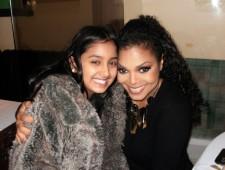 2009__12__janet_jackson_2_wenn2683787 225×170.jpg