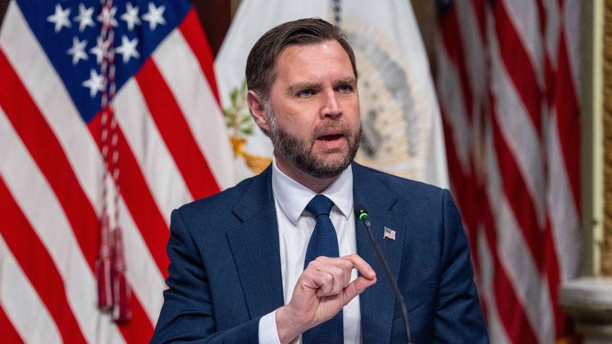 Image of Jon Stewart showed a clip of Qatari Prime Minister snubbing JD Vance.