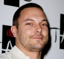 2009__10__kfed 225×207.jpg