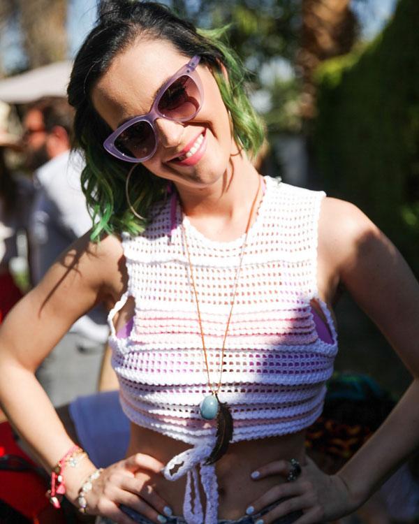 Katy Perry enjoying some desert rays at The Music Lounge at Ingleside Inn