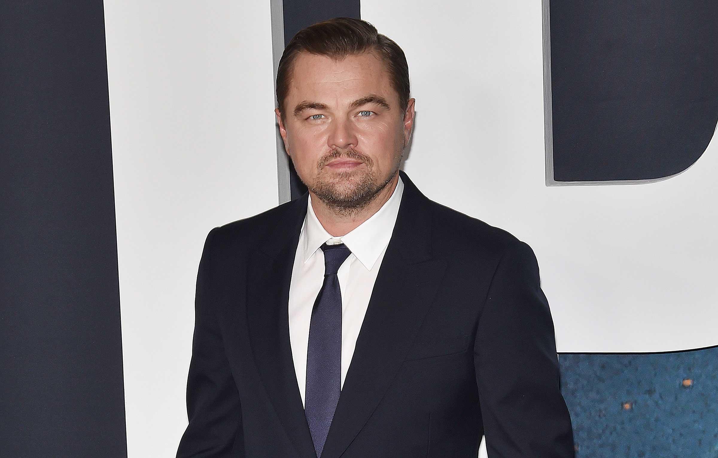 leonardo dicaprio gigi hadid split actor spotted victoria lamas