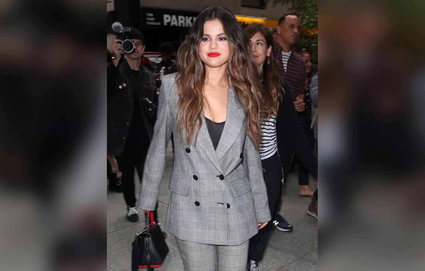 Selena Gomez Admits Her Album Reaching No. 1 Is ‘Inauthentic’