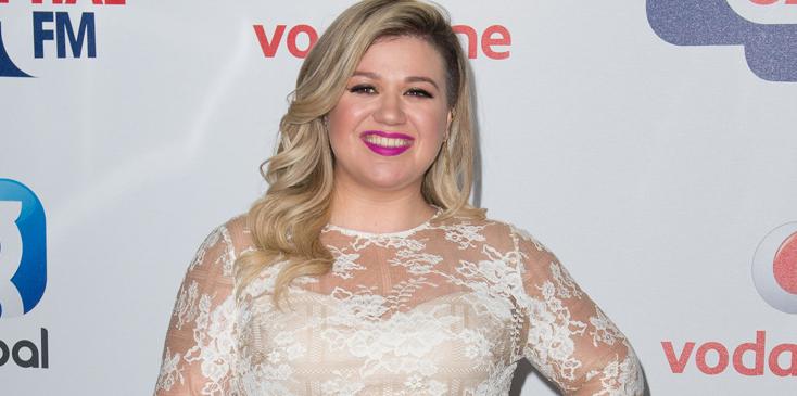 kelly clarkson baby first photos newborn son