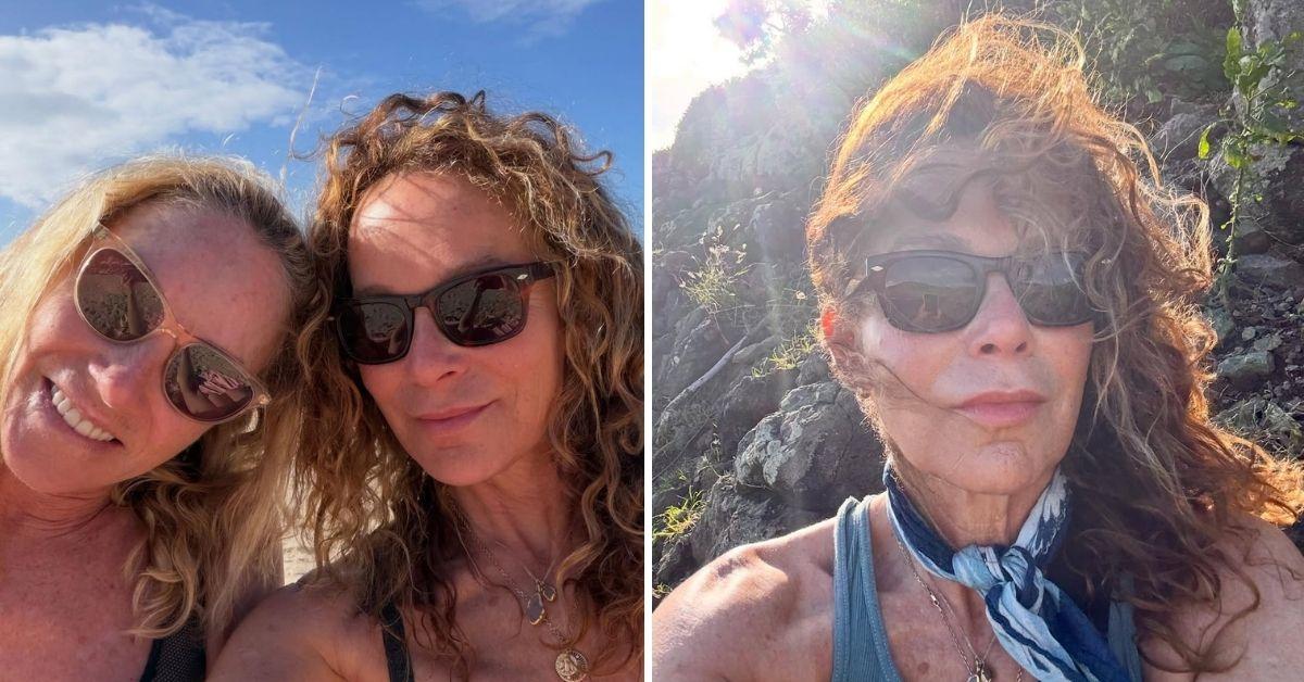 image of Jennifer Grey smiled alongside bestie Tracy Pollan. 